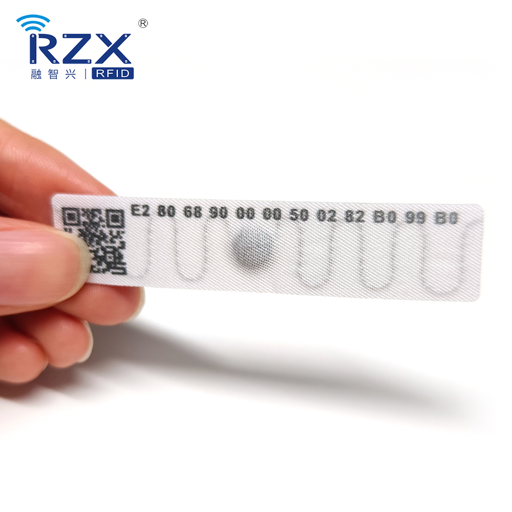 RFID洗衣標簽（噴序列號、QR碼、帶背膠） (1).jpg